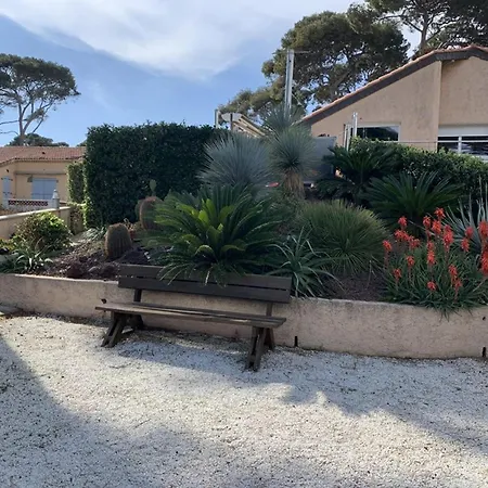 Apartamento Studio : Plage A 50m, Terrasse, Clim, Wifi, Parking, 35m², 3-4 Pers - Fr-1-335-198 *